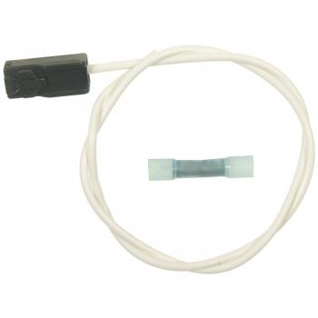 2007 Chevrolet Equinox Rear Window Defogger Connector BWD PT963 image 2 of 3