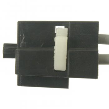 1994 GMC G3500 Headlight Connector BWD PT981 image 3 of 3
