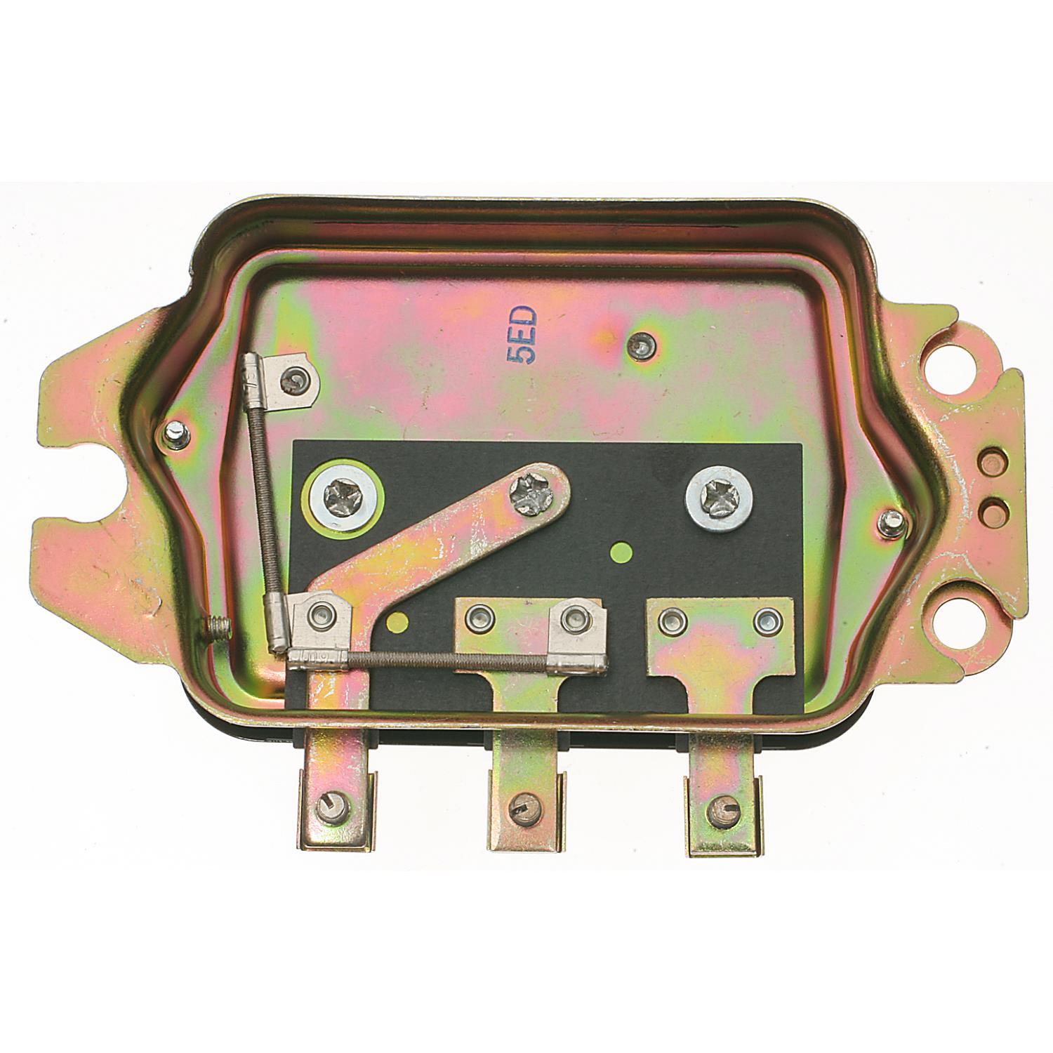 BWD R153 - Voltage Regulator BWD R153 Voltage Regulator product image 1 of 3