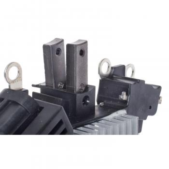 1998 Nissan Altima Voltage Regulator