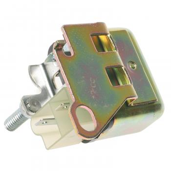 1977 Oldsmobile Custom Cruiser Horn Relay BWD R219 image 3 of 3