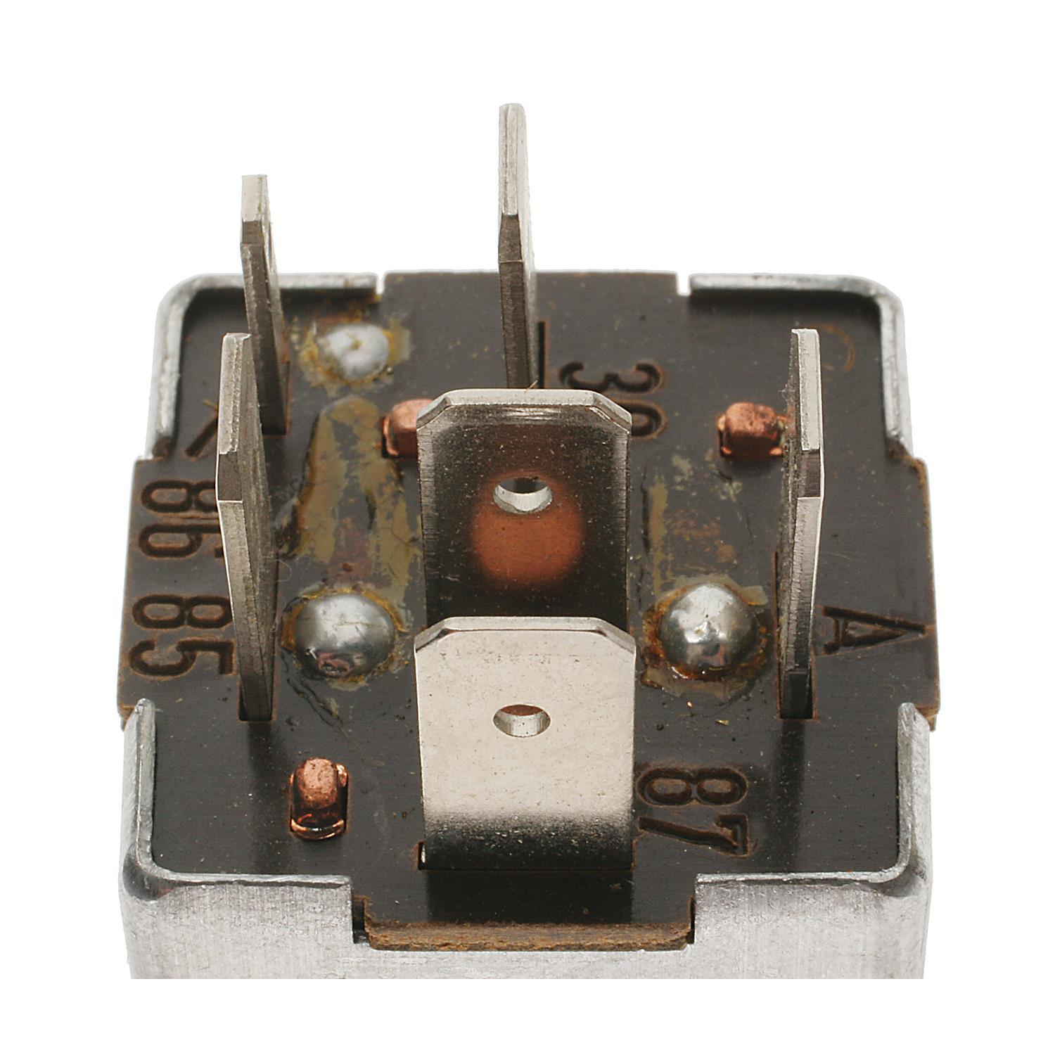 BWD R3031 - HVAC Blower Motor Relay BWD R3031 A/C Clutch Relay product image 2 of 3