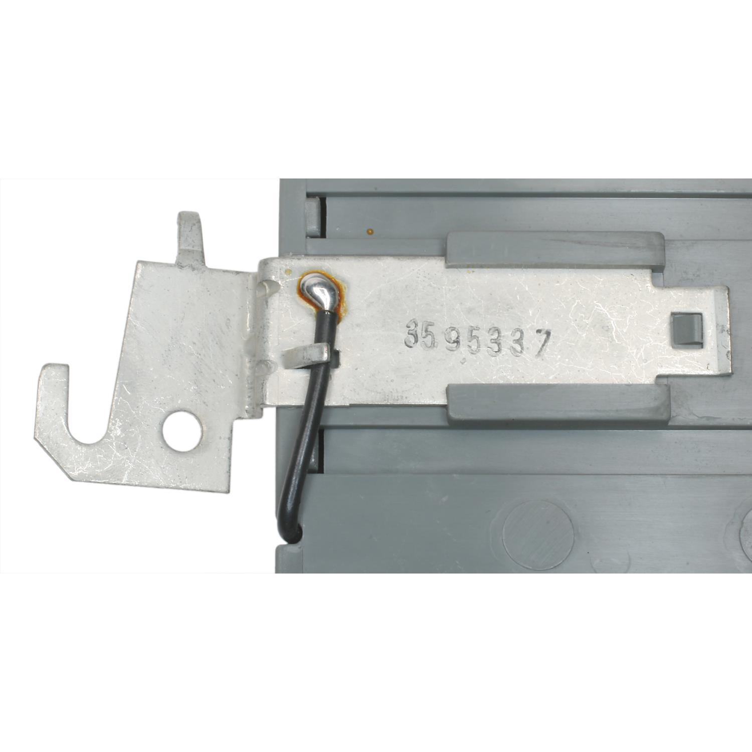 BWD R4112 - Engine Cooling Fan Motor Relay BWD R4112 Engine Cooling Fan Motor Relay product image 1 of 3