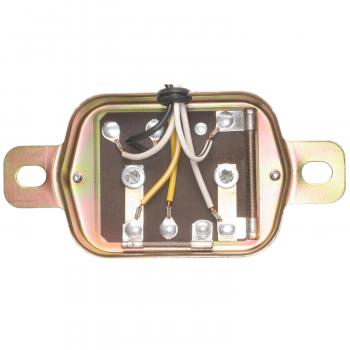 1976 International Scout II Voltage Regulator BWD R585 image 3 of 3