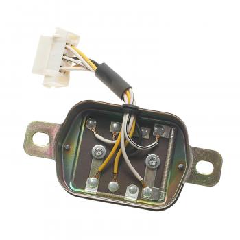 1973 Subaru Deluxe Voltage Regulator BWD R598 image 1 of 3