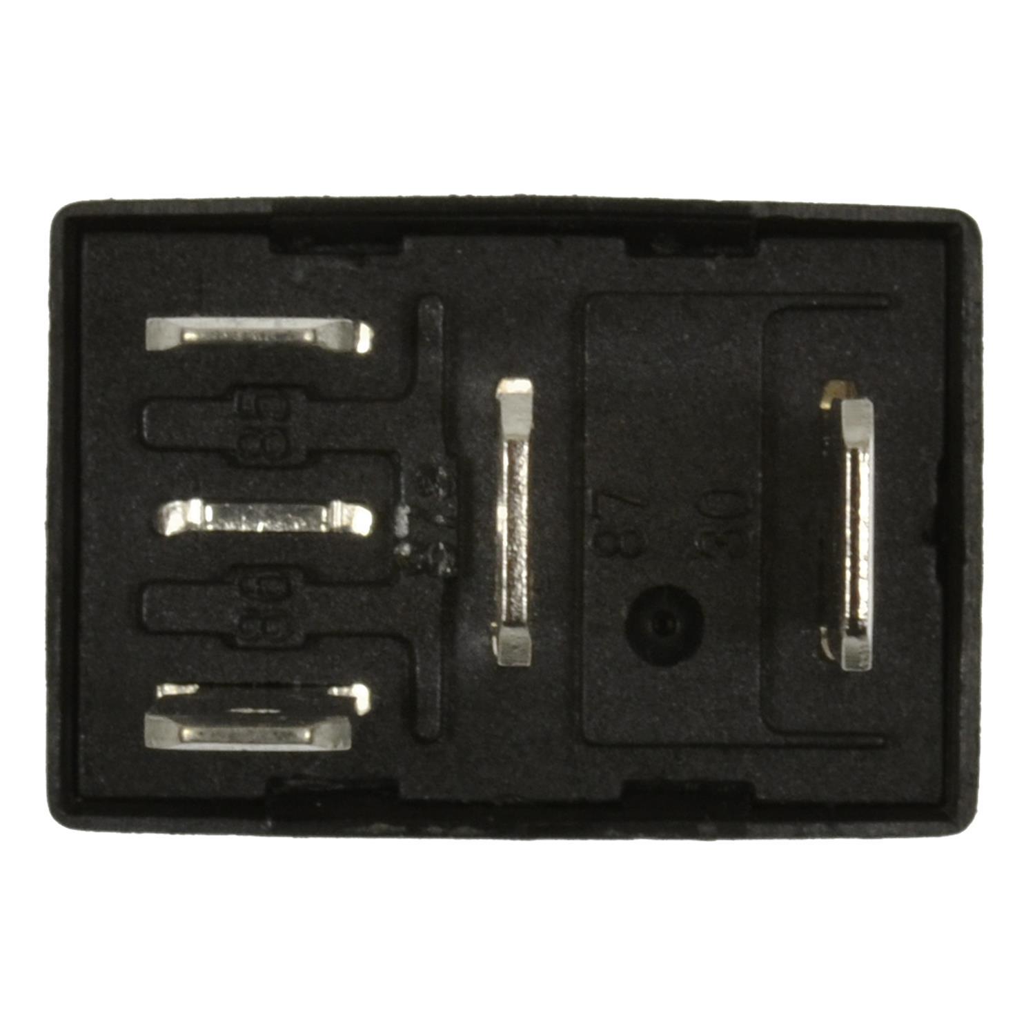 BWD R6185 - Headlight Relay BWD R6185 A/C Compressor Control Relay product image 2 of 6