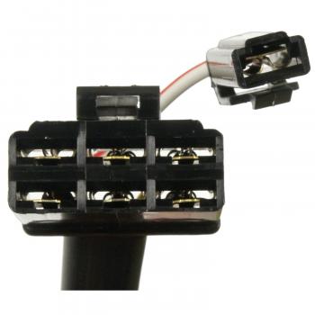 1981 Mazda B2000 Voltage Regulator BWD R634 image 2 of 3
