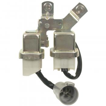 1990 Toyota Supra A/C Condenser Fan Motor Relay BWD R6415 image 3 of 3