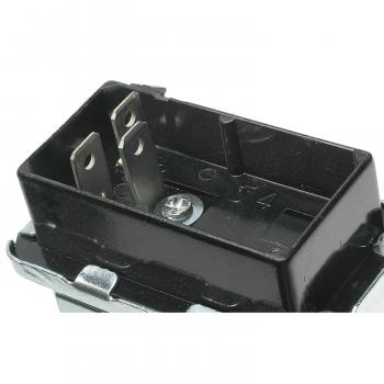 BWD R667 - A/C Compressor Control Relay BWD R667 A/C Compressor Clutch Relay product image 2 of 3