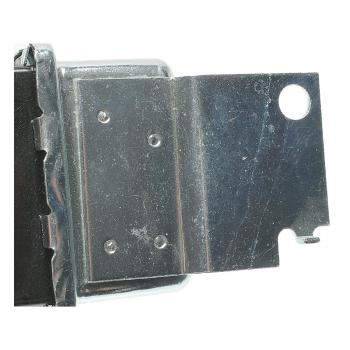 BWD R667 - A/C Compressor Control Relay BWD R667 A/C Compressor Clutch Relay product image 3 of 3