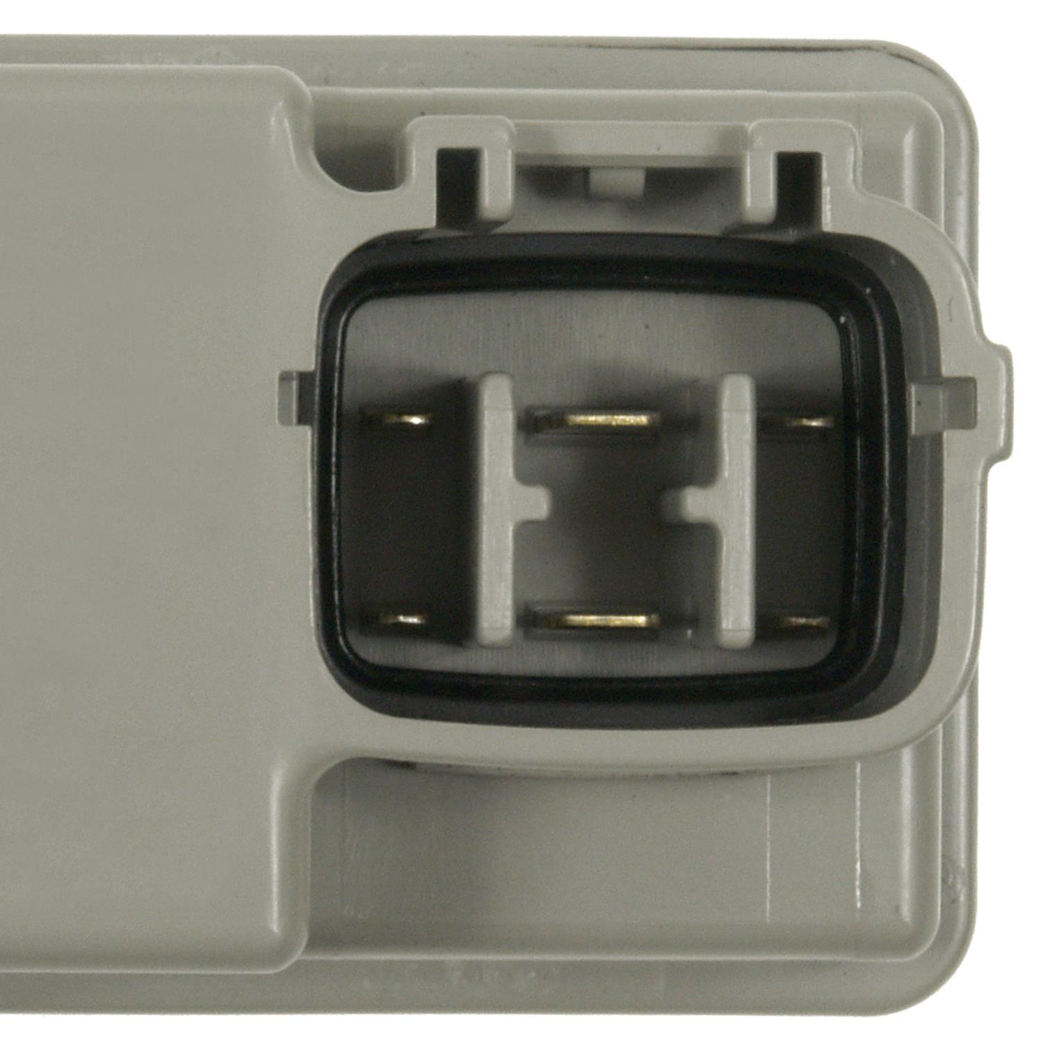 BWD R7075 - Headlight Washer Relay BWD R7075 Headlight Washer Relay product image 2 of 3