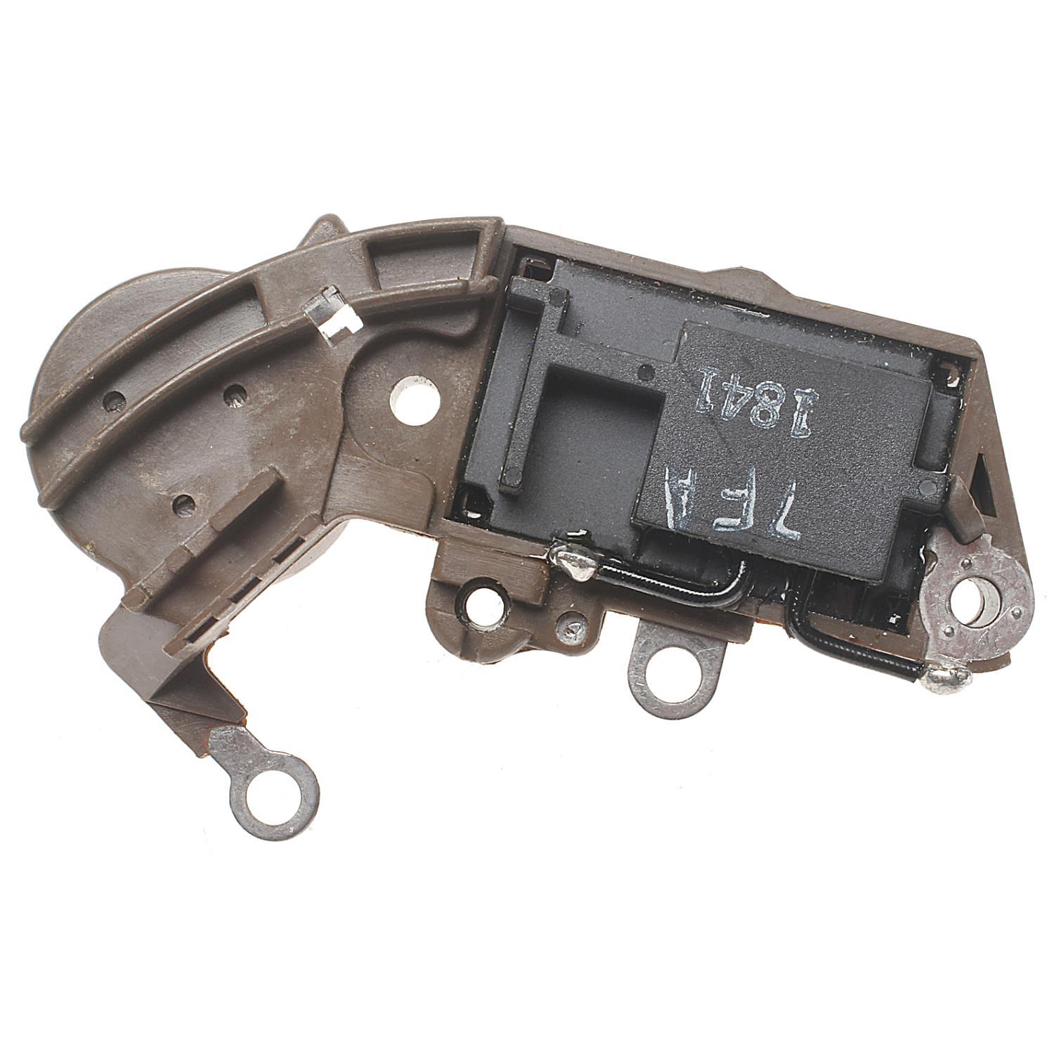 BWD R826 - Voltage Regulator BWD R826 Voltage Regulator product image 1 of 3