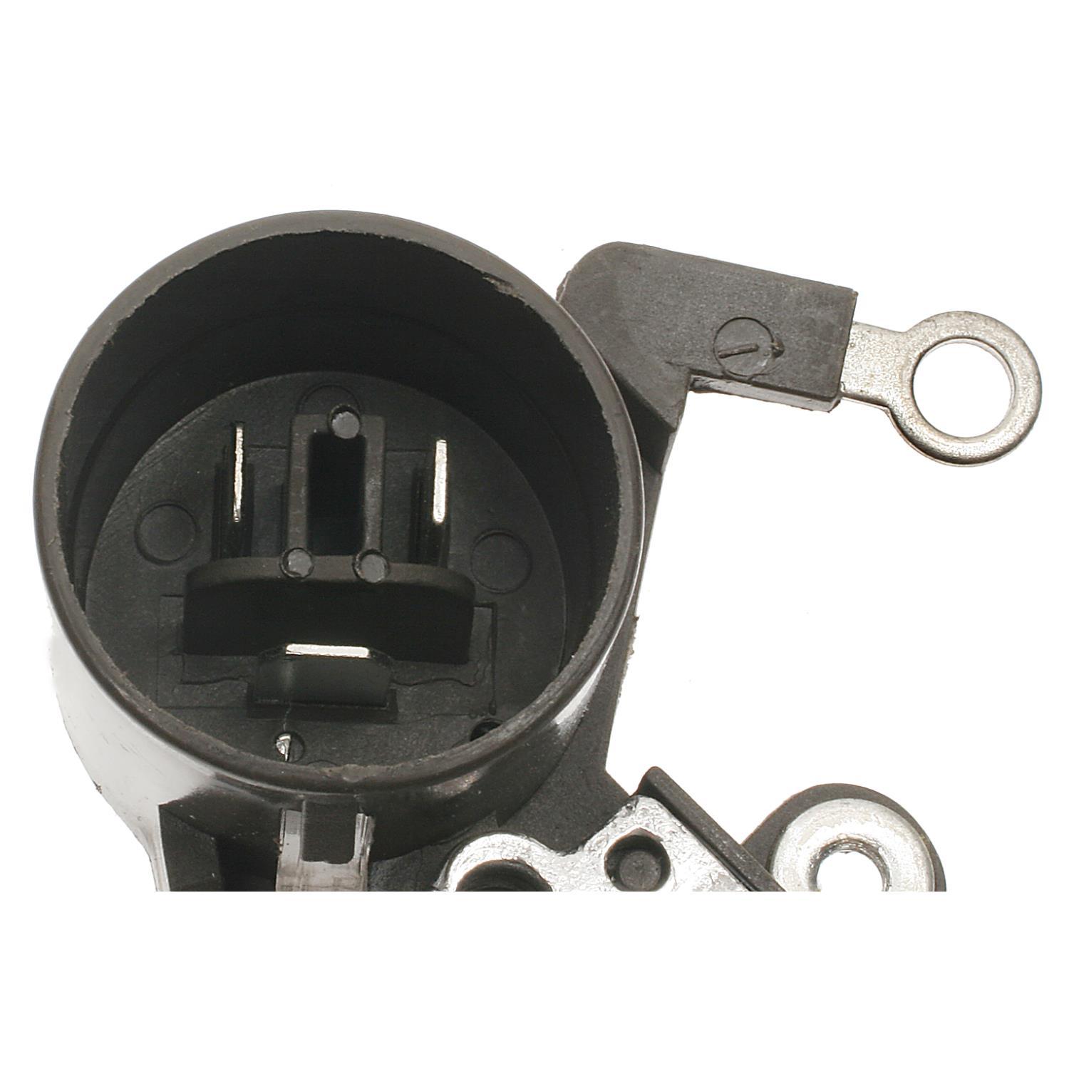 BWD R836 - Voltage Regulator BWD R836 Voltage Regulator product image 3 of 3