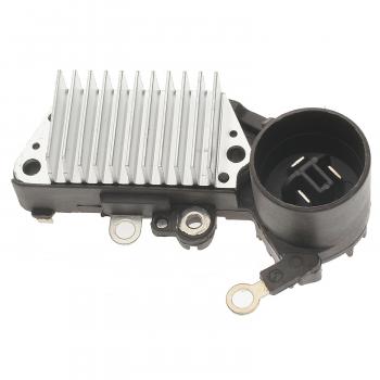 1997 Jaguar Vanden Plas Voltage Regulator BWD R837 image 2 of 3