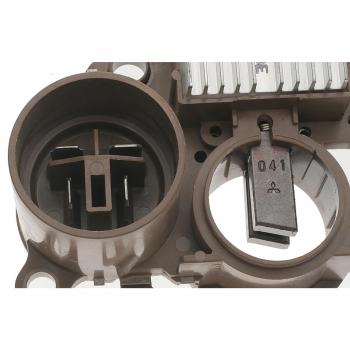 1994 Honda Civic Voltage Regulator BWD R865 image 3 of 3