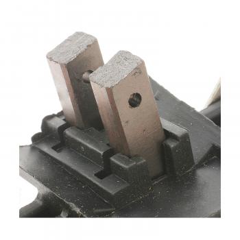 1984 Mitsubishi Mighty Max Voltage Regulator BWD R905 image 4 of 4