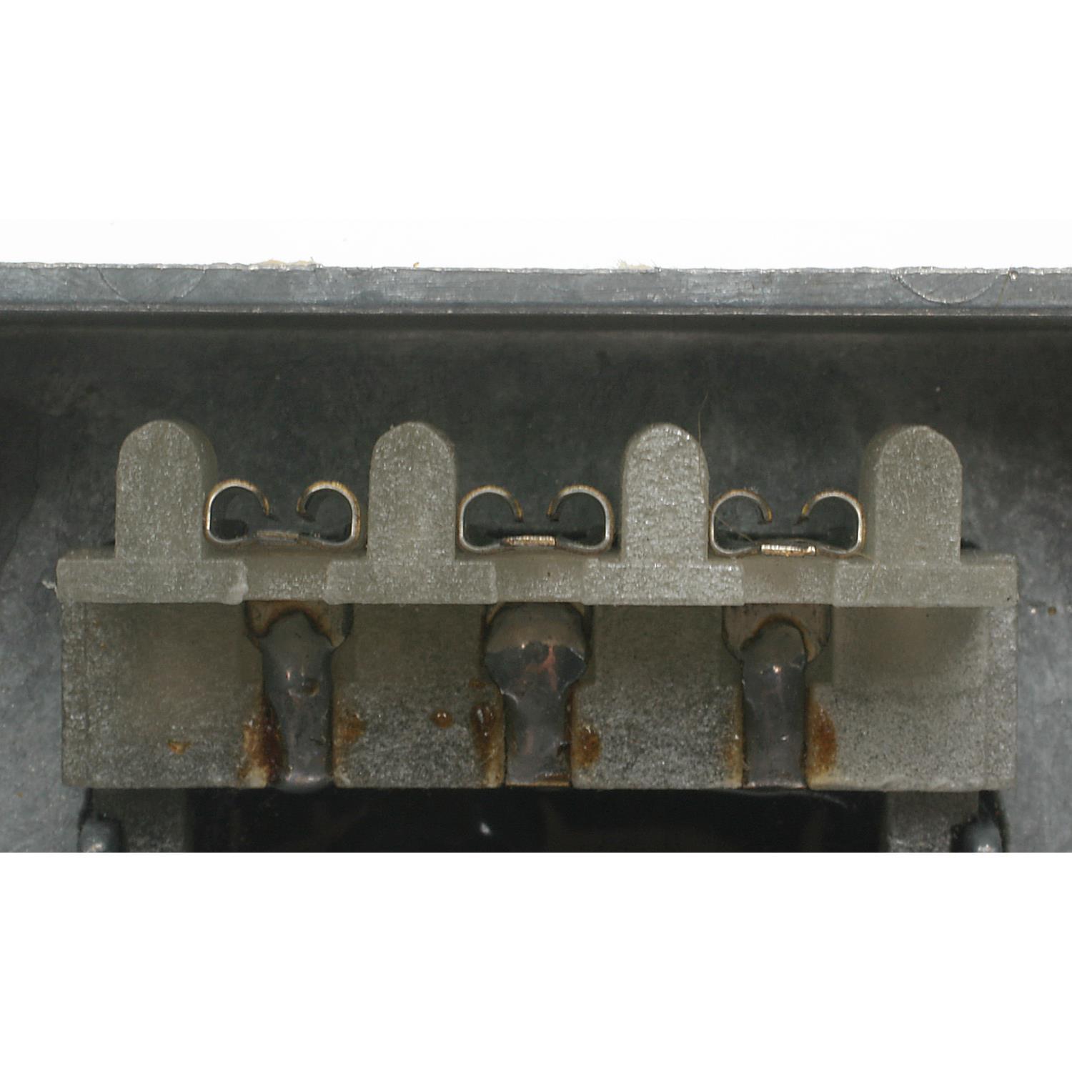 BWD R906 - Voltage Regulator BWD R906 Voltage Regulator product image 3 of 3