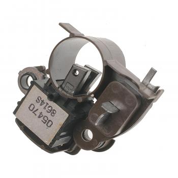 1988 Mitsubishi Tredia Voltage Regulator BWD R909 image 2 of 3