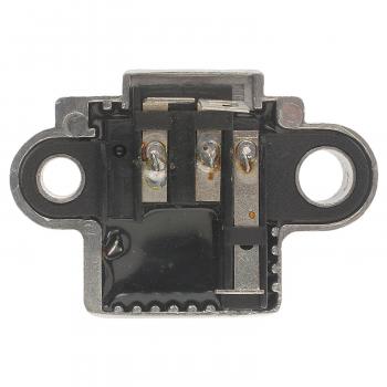 1983 Toyota Pickup Voltage Regulator BWD R962 image 1 of 3