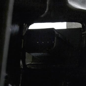 2015 Ford Edge Radiator Shutter Assembly BWD RGS1032 image 3 of 3