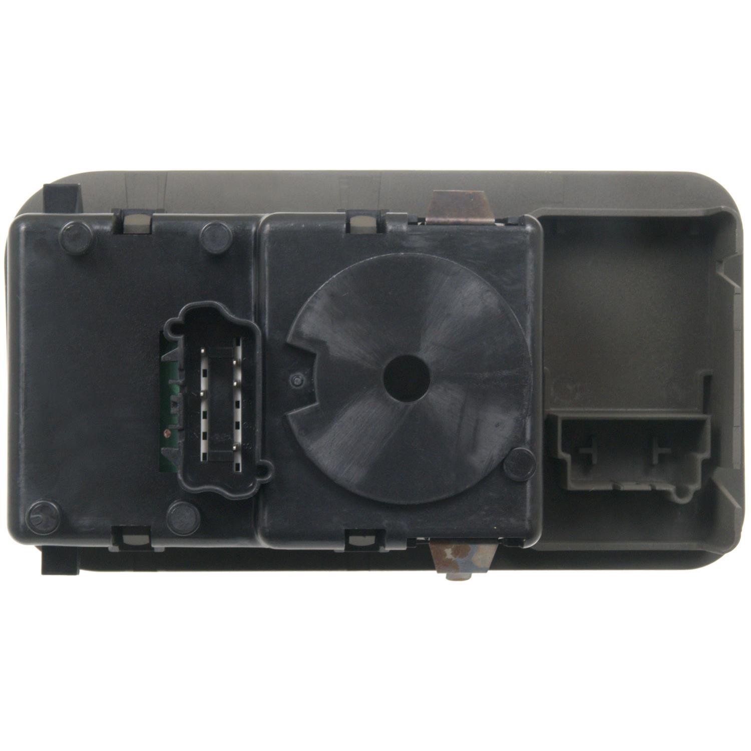 BWD S10032 - Headlight Switch BWD S10032 Headlight Switch product image 1 of 3