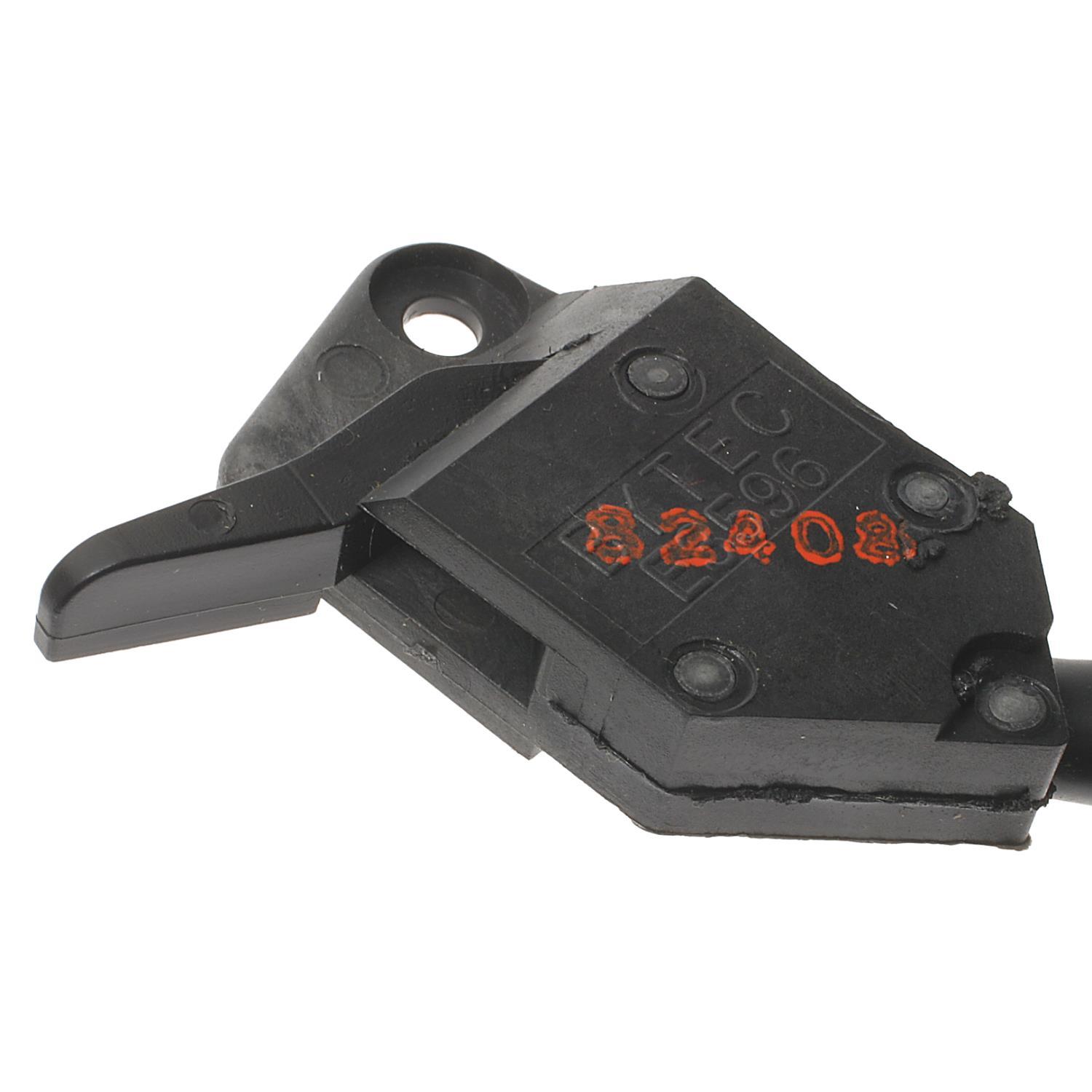 BWD S1040 Trunk Lid Release Switch product image 1 of 3