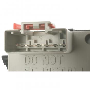 2009 Volkswagen Routan Brake Light Switch BWD S37018 image 3 of 4