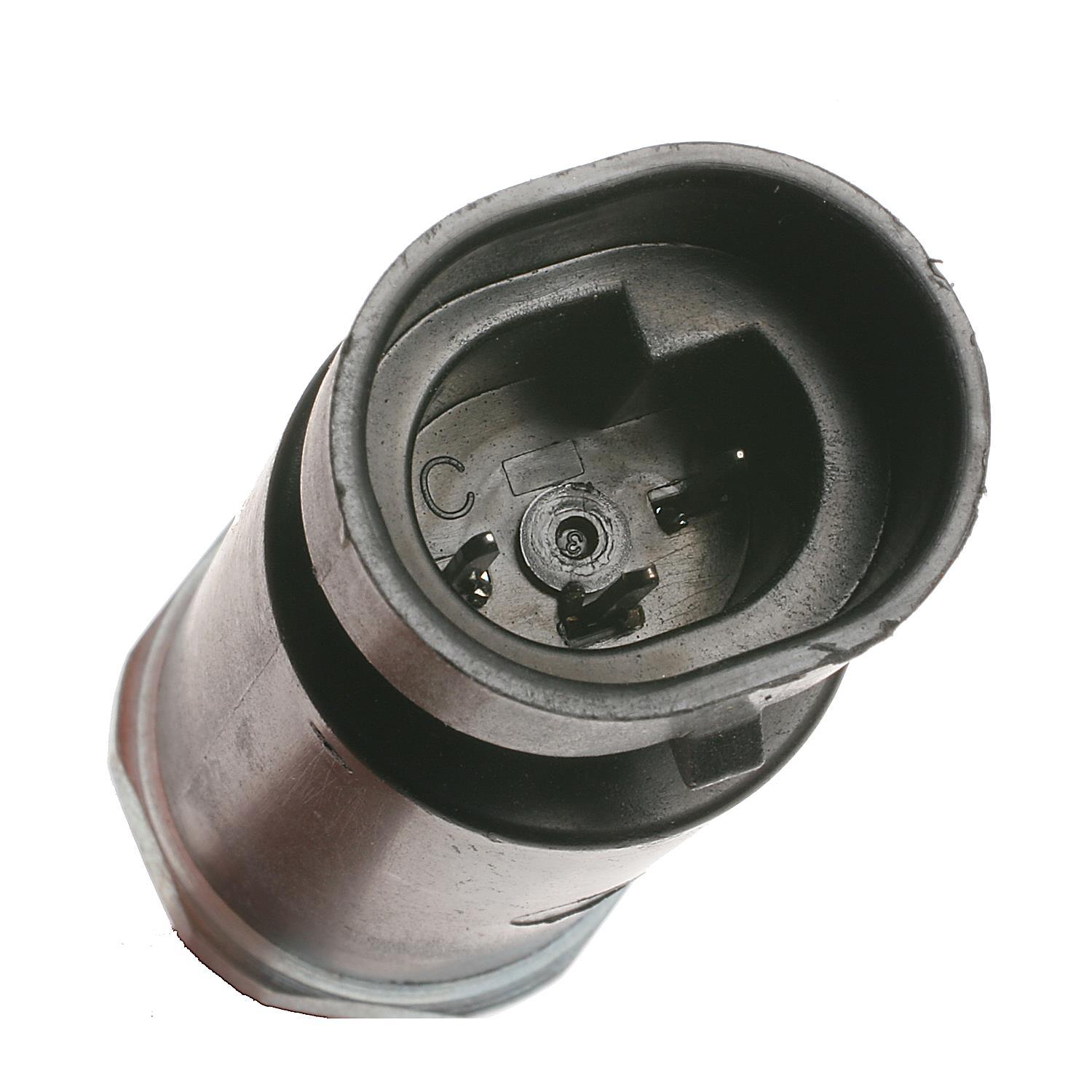 BWD S4077 - Engine Oil Pressure Switch BWD S4077 Engine Oil Pressure Switch product image 1 of 8