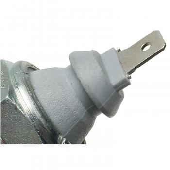 2000 Audi A3 Engine Oil Pressure Switch BWD S4097 image 1 of 3