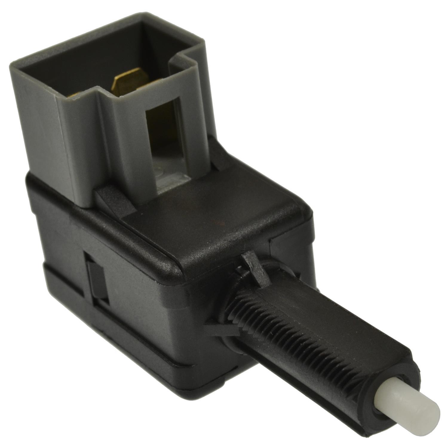 BWD S42017 Brake Light Switch product image 1 of 3