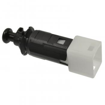 2010 Renault Clio Brake Light Switch BWD S42036 image 2 of 3