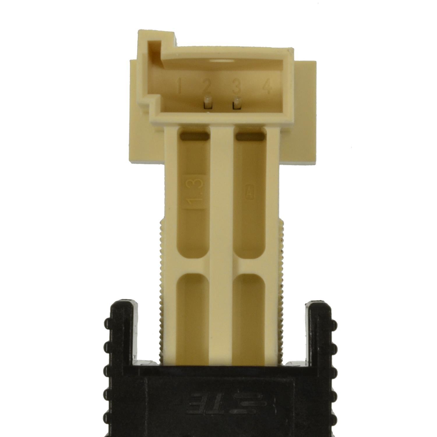 BWD S42045 - Brake Light Switch BWD S42045 Brake Light Switch product image 3 of 3