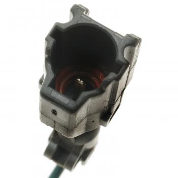 1993 Isuzu Trooper Engine Oil Pressure Switch BWD S4205 image 3 of 3