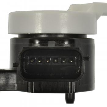 2015 Chevrolet Impala Brake Pedal Position Sensor BWD S42072 image 3 of 4