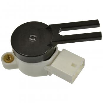 2012 Cadillac CTS Brake Pedal Position Sensor BWD S42083 image 2 of 3