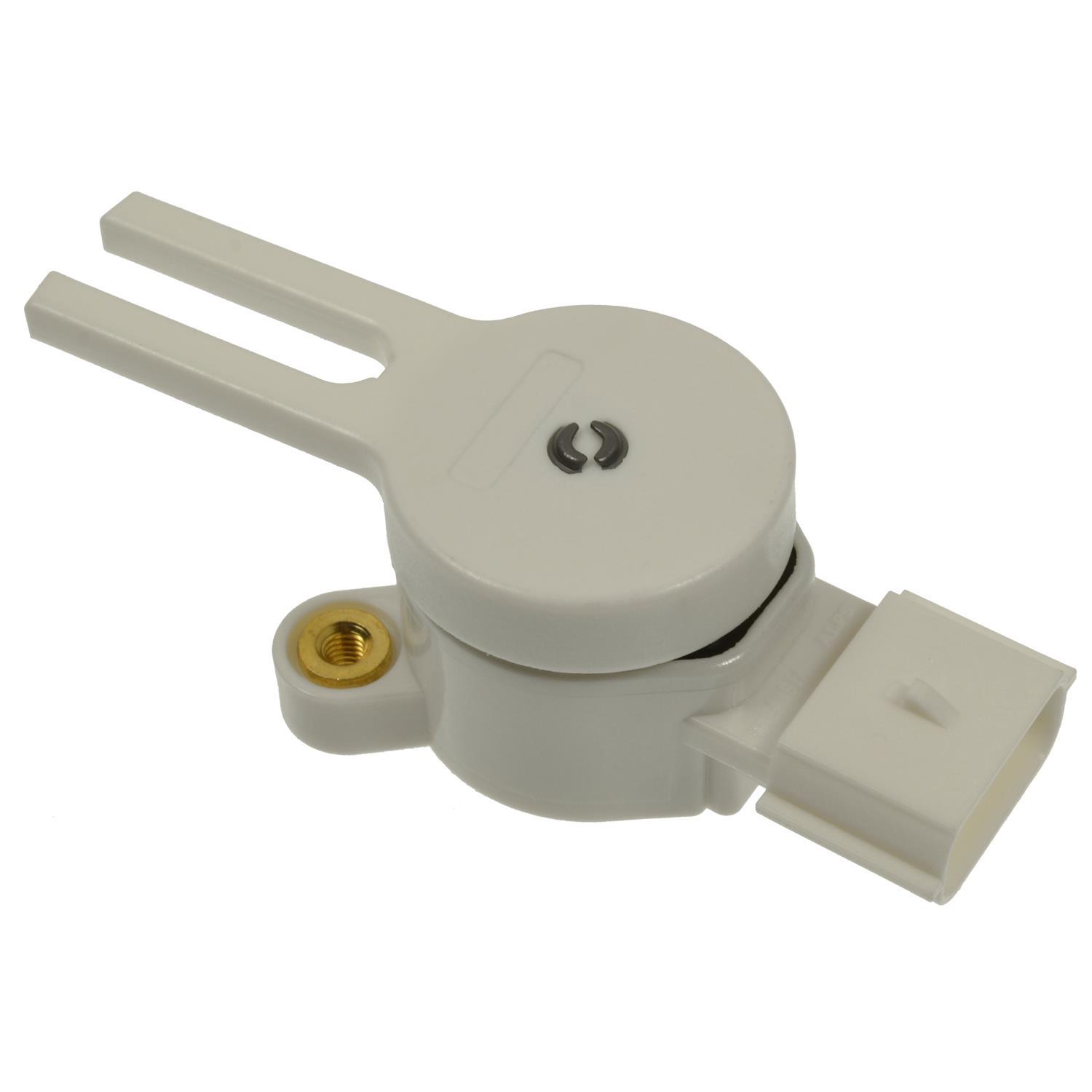 BWD S42086 - Brake Light Switch BWD S42086 Brake Light Switch product image 2 of 3