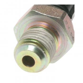 2004 Ford Focus Engine Oil Pressure Switch BWD S4224 image 1 of 3