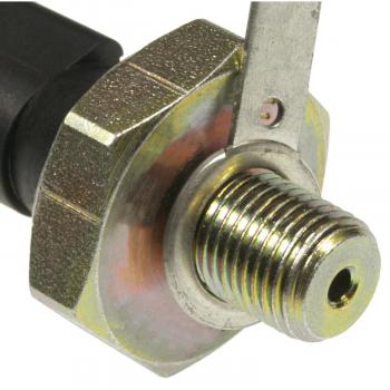 2008 Audi A4 Quattro Engine Oil Pressure Switch BWD S4530 image 1 of 4
