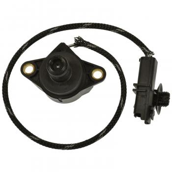 2010 Nissan Platina Engine Oil Pressure Switch BWD S4553 image 2 of 3