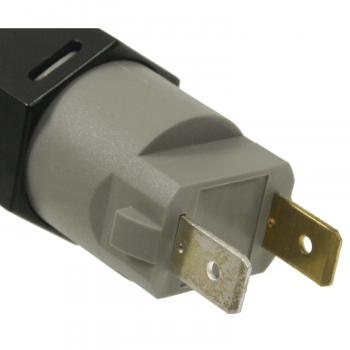 2000 Saturn LW2 Brake Light Switch BWD S51164 image 4 of 4
