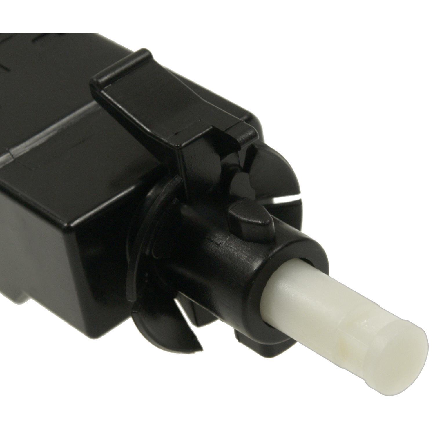 BWD S51186 - Brake Light Switch BWD S51186 Brake Light Switch product image 1 of 8