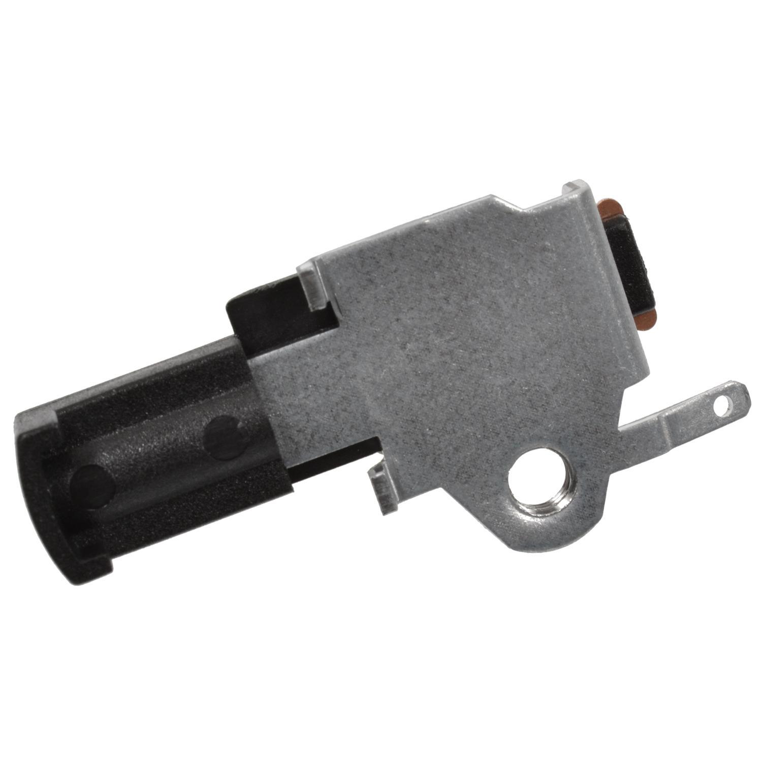 BWD S52166 - Parking Brake Switch BWD S52166 Parking Brake Switch product image 1 of 2