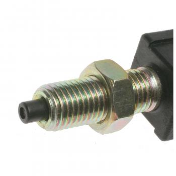 1988 Nissan Van Brake Light Switch BWD S6034 image 3 of 3
