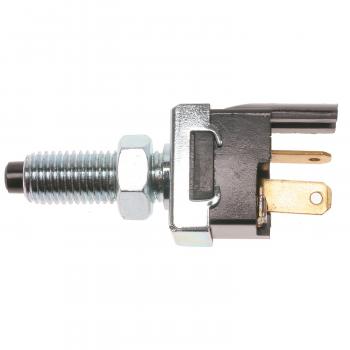 1995 Mitsubishi Montero Brake Light Switch BWD S6088 image 2 of 3