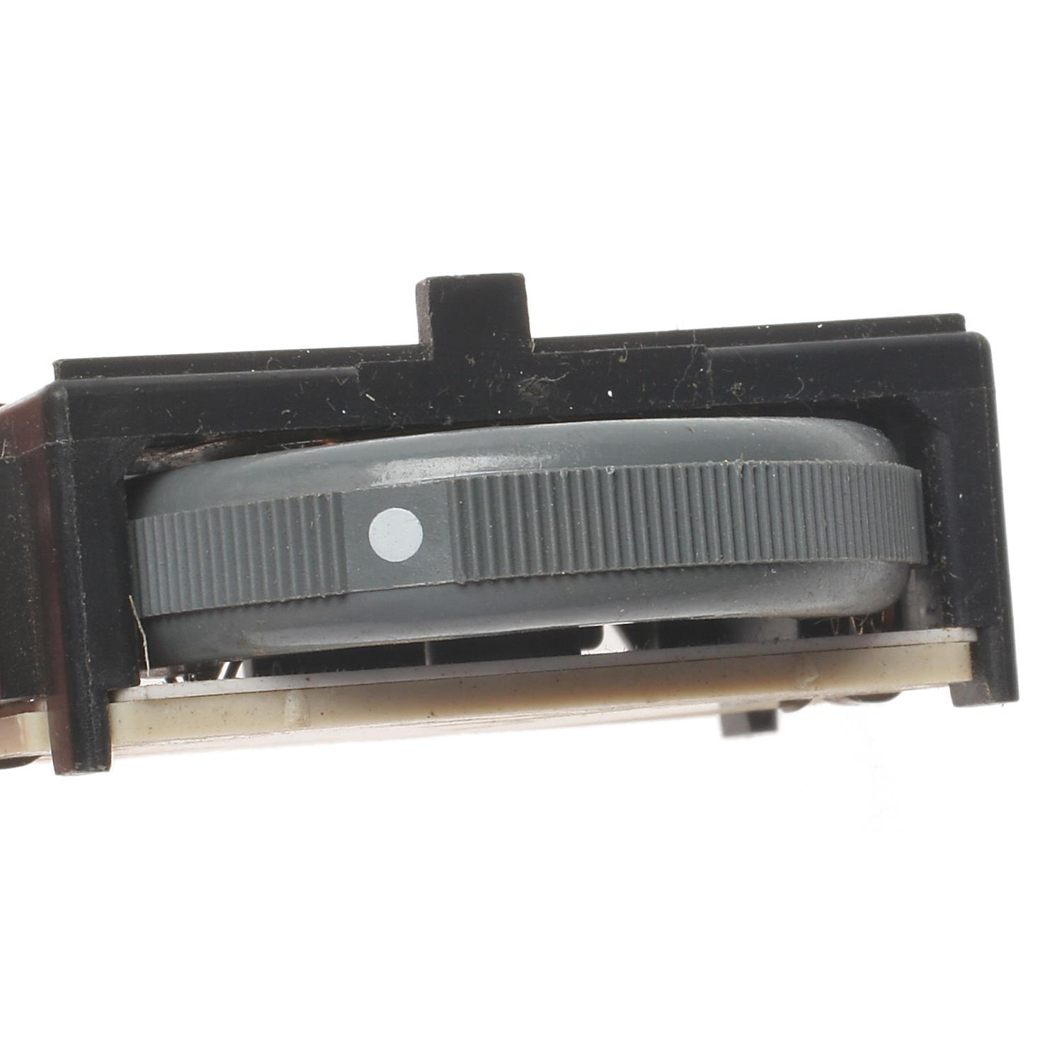 BWD S7204 Instrument Panel Dimmer Switch product image 1 of 3