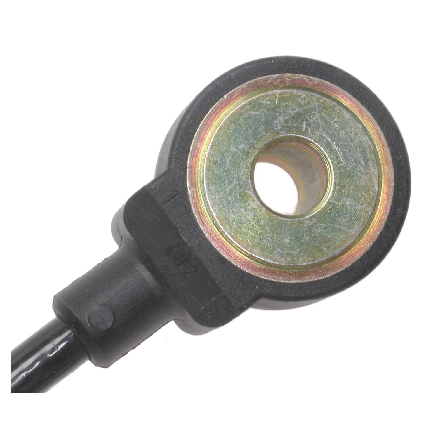 BWD S8698 - Ignition Knock (Detonation) Sensor BWD S8698 Ignition Knock (Detonation) Sensor product image 1 of 3