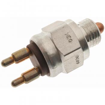 2000 Volvo C70 Back Up Light Switch BWD S9108 image 2 of 3