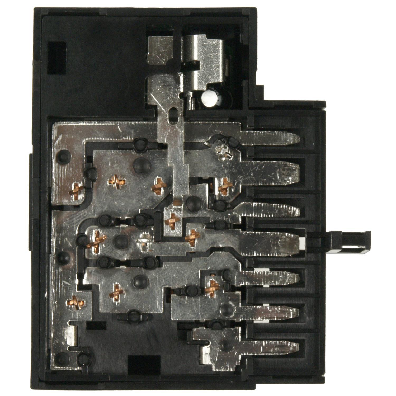 BWD S9733 - Door Window Switch BWD S9733 Door Window Switch product image 1 of 3