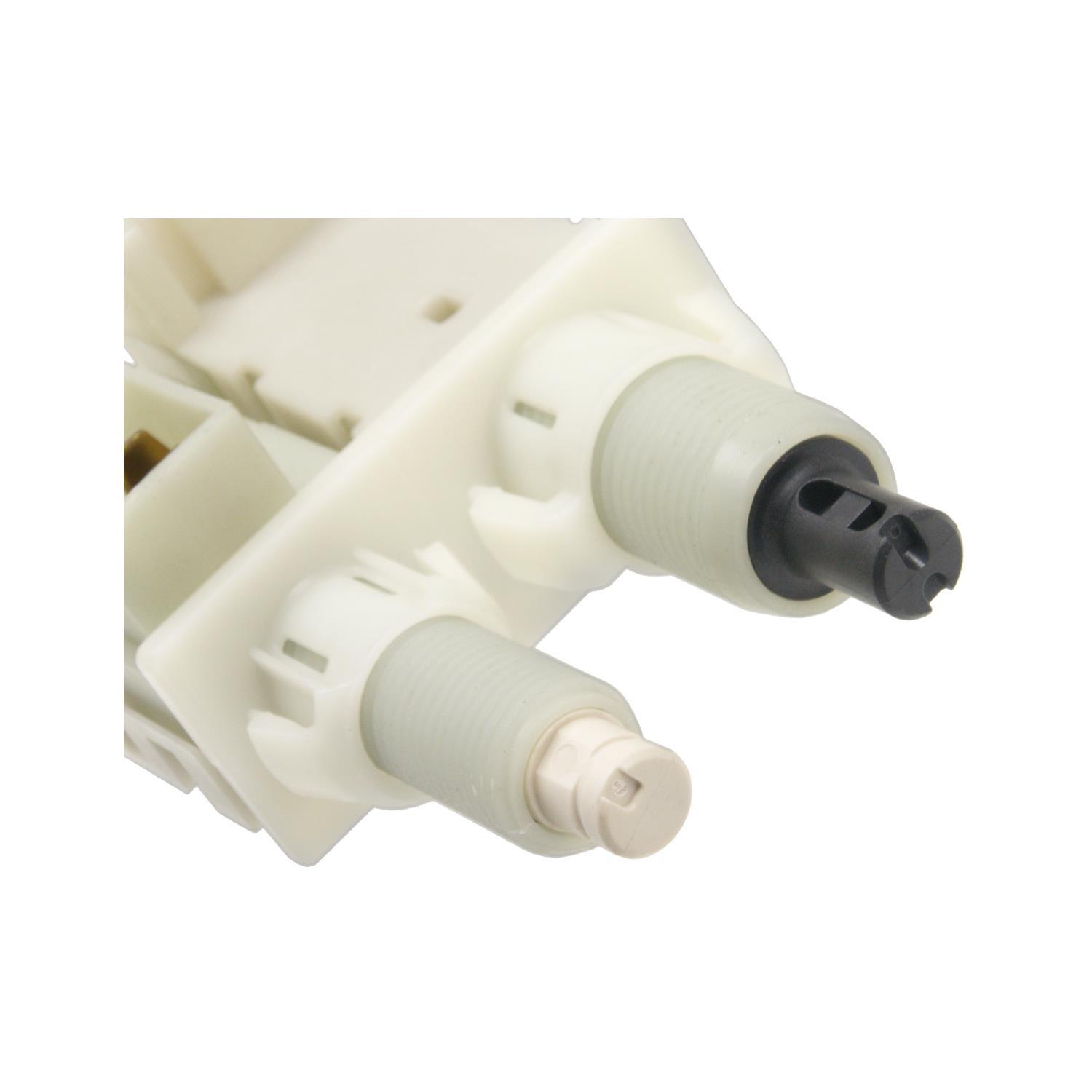 BWD SL2053 - Brake Light Switch BWD SL2053 Brake Light Switch product image 1 of 3