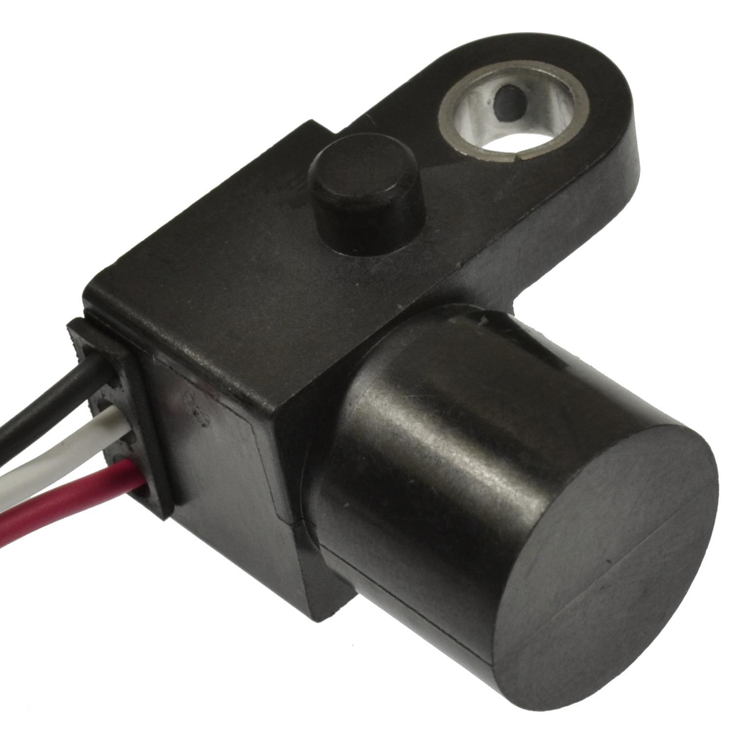 BWD SN8210 Auto Trans Output Shaft Speed Sensor product image 1 of 3